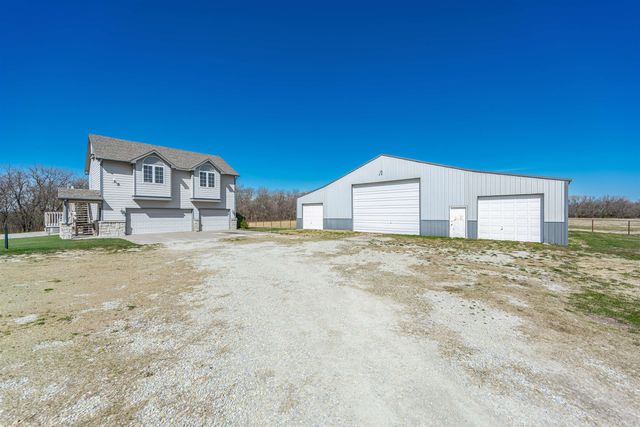 656 E 110th Ave N, Peck, KS 67120