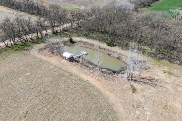 656 E 110th Ave N, Peck, KS 67120