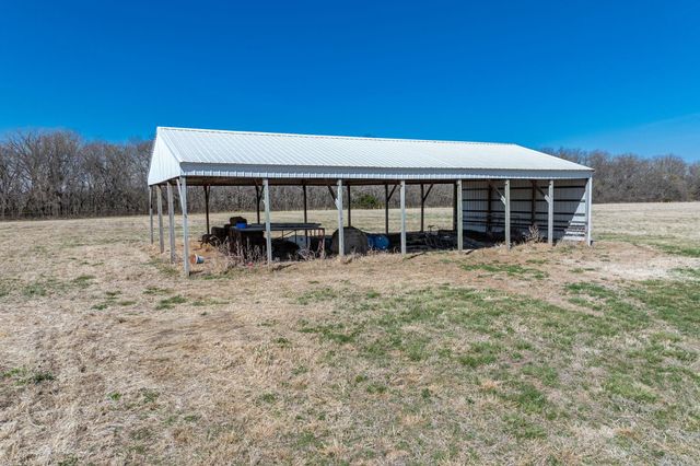 656 E 110th Ave N, Peck, KS 67120