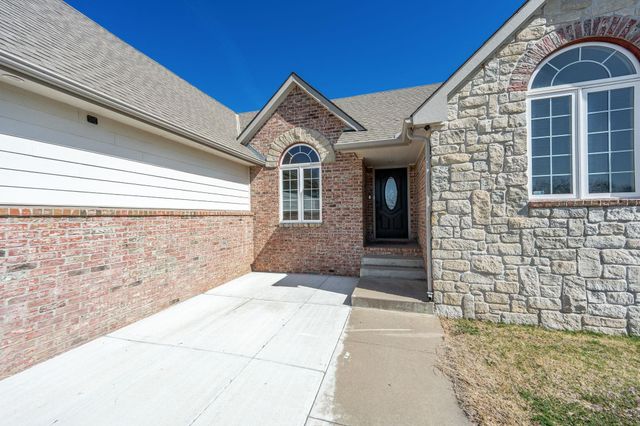 656 E 110th Ave N, Peck, KS 67120