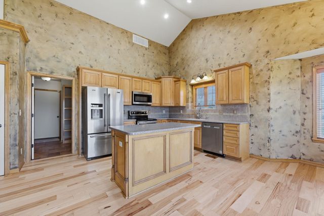 656 E 110th Ave N, Peck, KS 67120