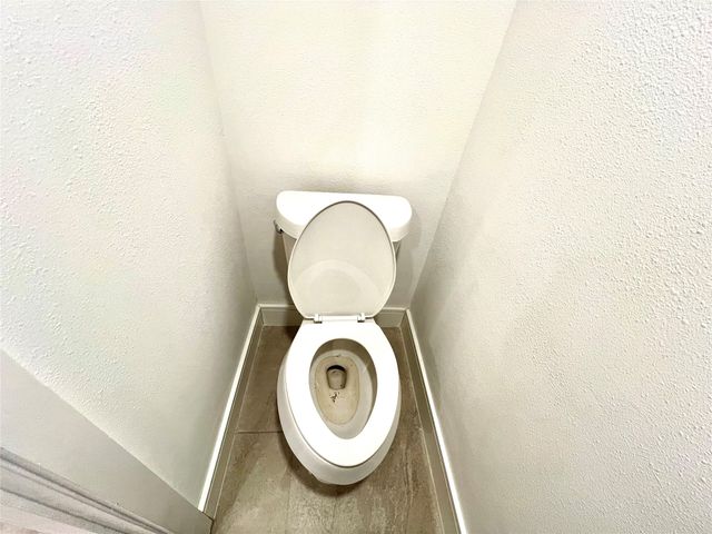 1209 Whiteoak Drive, Garland, TX 75040