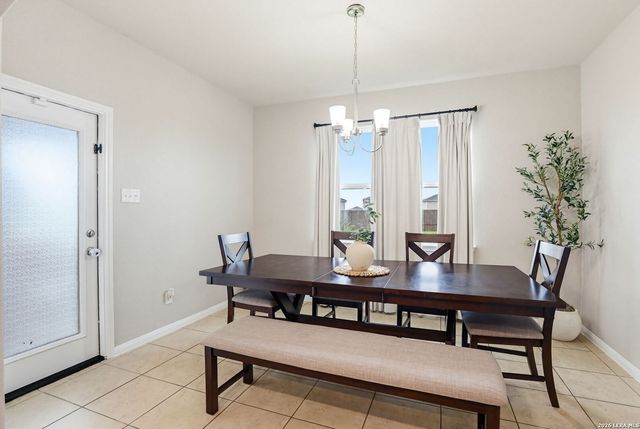 12118 STRATSBURG, San Antonio, TX 78252