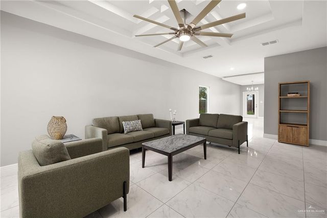 3200 S Auburndale Avenue, Edinburg, TX 78542