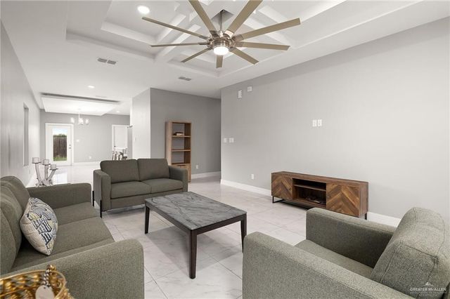 3200 S Auburndale Avenue, Edinburg, TX 78542