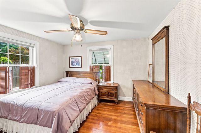 48 Fairway Drive, Cranston, RI 02920