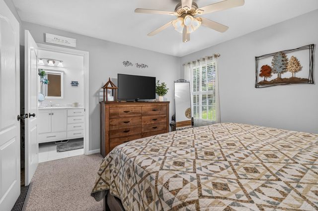 102 Fox Chase, Danville, KY 40422
