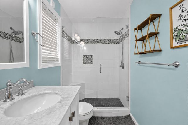 102 Fox Chase, Danville, KY 40422
