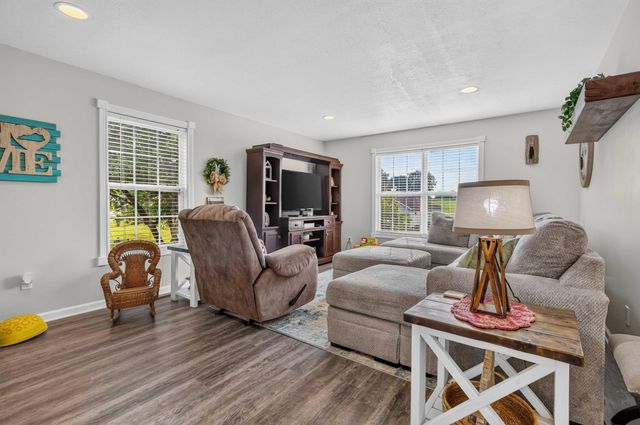 102 Fox Chase, Danville, KY 40422
