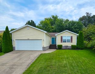 102 Fox Chase, Danville, KY 40422