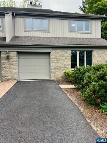 610 Glasmere Road, Mahwah, NJ 07430