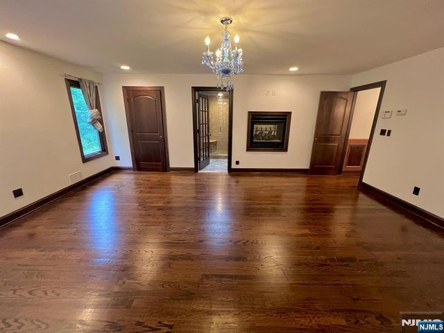 610 Glasmere Road, Mahwah, NJ 07430