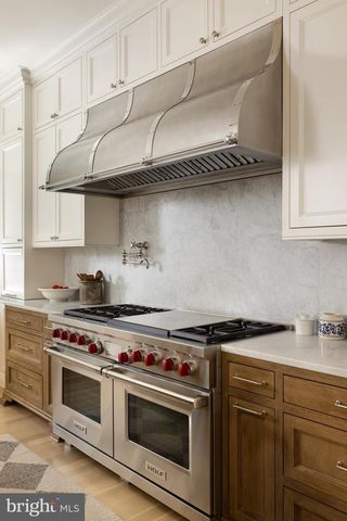 8003 NEWDALE RD, Bethesda, MD 20814