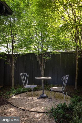 8003 NEWDALE RD, Bethesda, MD 20814