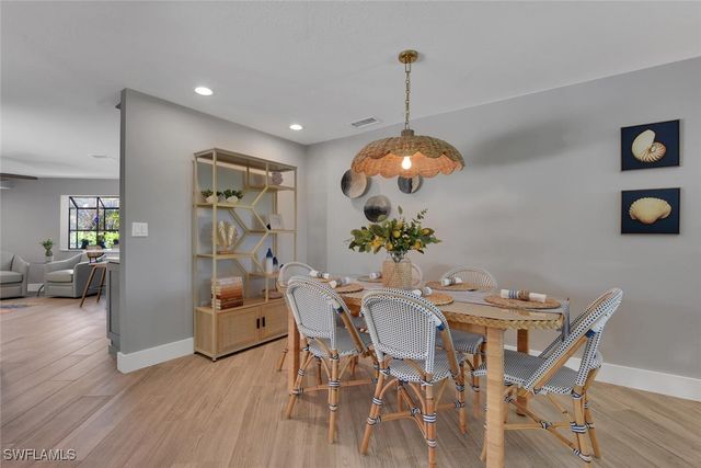 2328 Clipper WAY, Naples, FL 34104