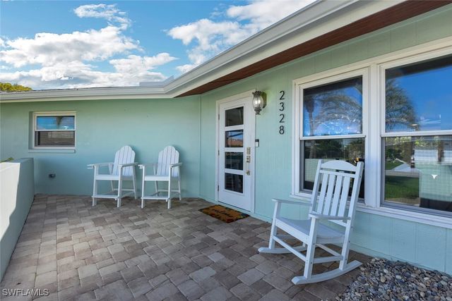 2328 Clipper WAY, Naples, FL 34104