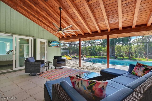 2328 Clipper WAY, Naples, FL 34104