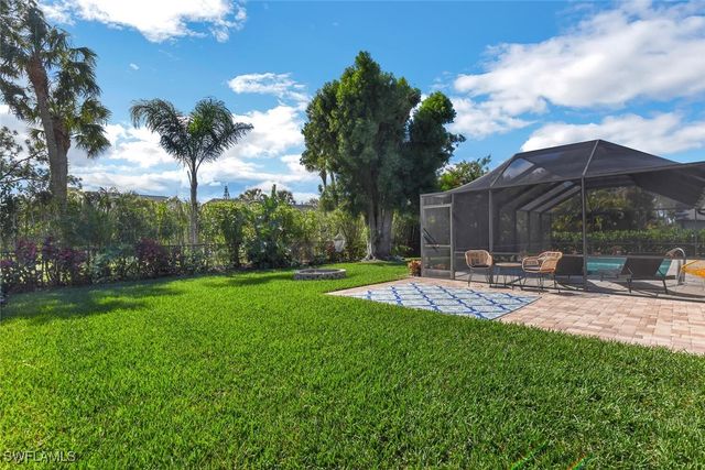 2328 Clipper WAY, Naples, FL 34104