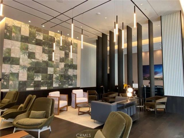 400 S Broadway 2504, Los Angeles, CA 90013