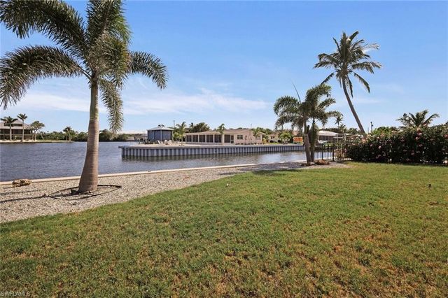 7775 Bocilla LN, Bokeelia, FL 33922