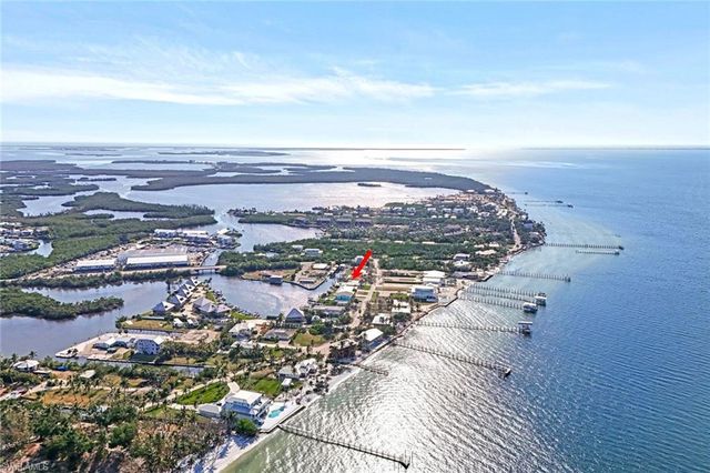 7775 Bocilla LN, Bokeelia, FL 33922