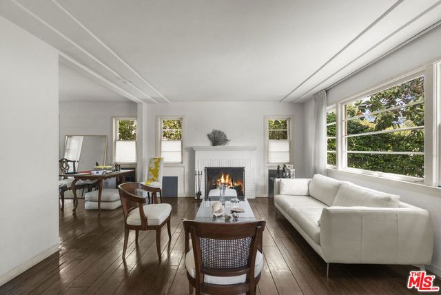 10941 Peach Grove Street, Toluca Lake, CA 91601