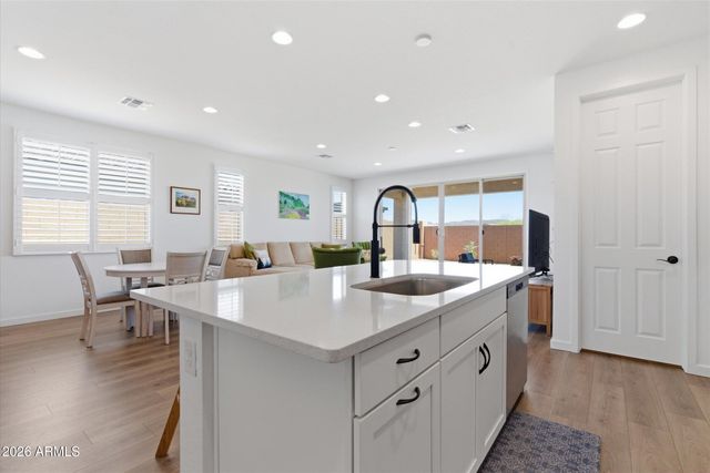 48443 N DOROTEA Way, Gold Canyon, AZ 85118