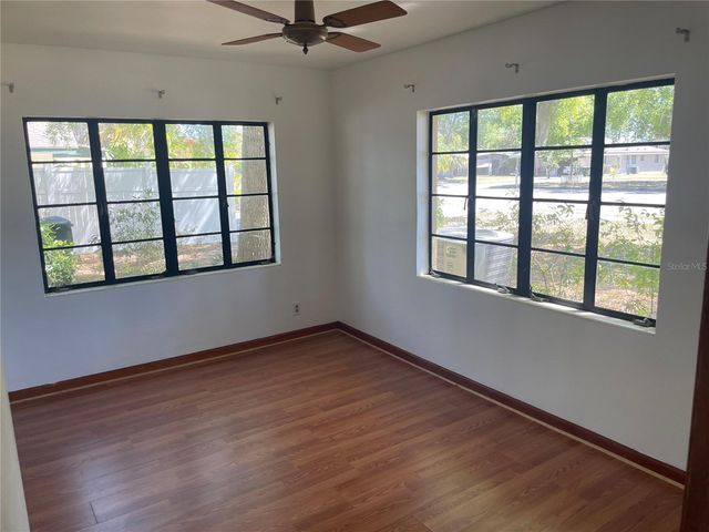 456 W MINNEOLA AVENUE, Clermont, FL 34711