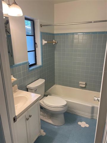 456 W MINNEOLA AVENUE, Clermont, FL 34711