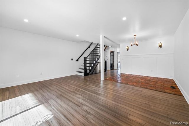 106 Manor Way, Rochester Hills, MI 48309