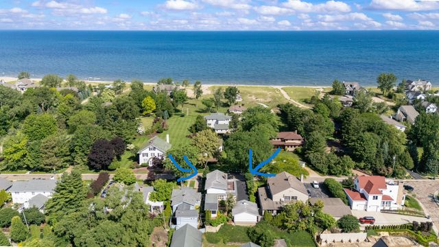 347 Ridgeway Street, St. Joseph, MI 49085
