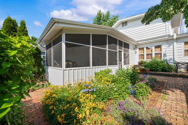347 Ridgeway Street, St. Joseph, MI 49085