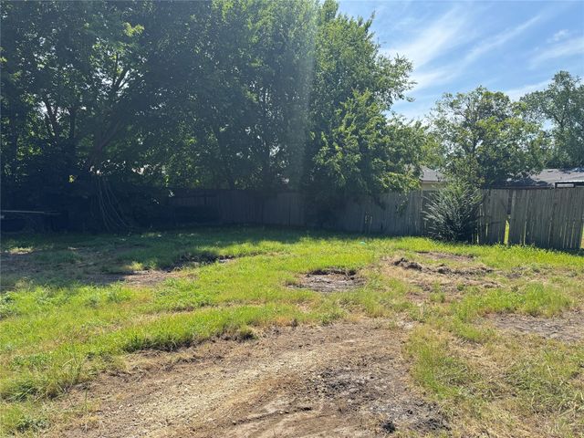 308 Oak Street, Forney, TX 75126