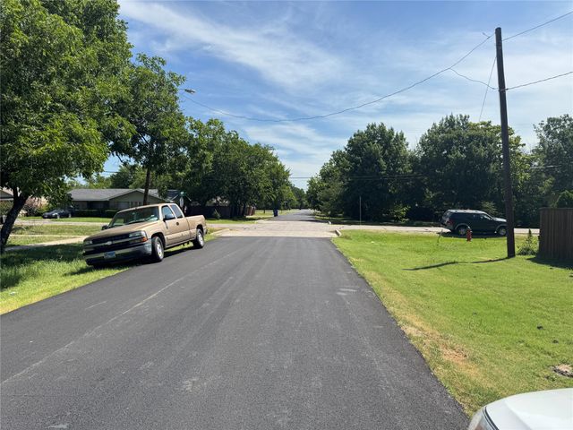 308 Oak Street, Forney, TX 75126