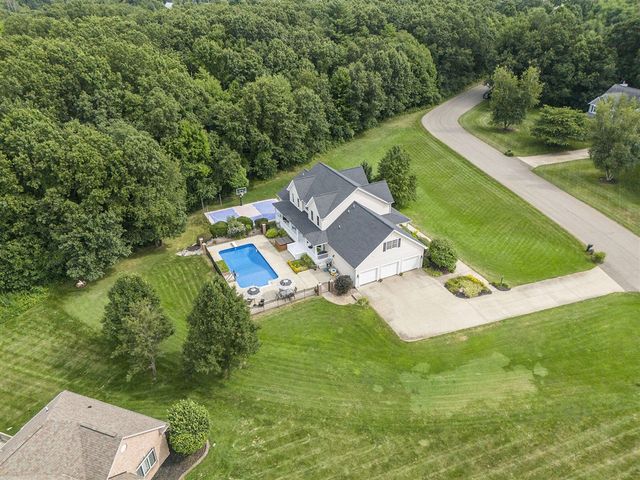 13028 Harper Crossing, Battle Creek, MI 49014