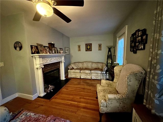 228 Gleaner Chapel Road, Scituate, RI 02857