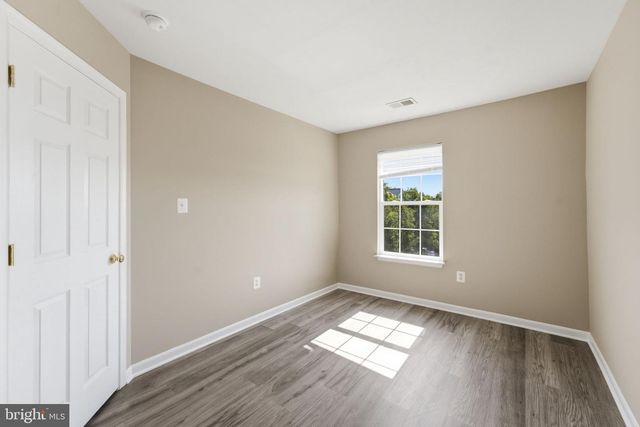 14268 HUNTERS RUN WAY, Gainesville, VA 20155