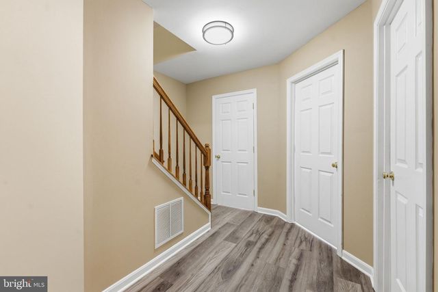 14268 HUNTERS RUN WAY, Gainesville, VA 20155