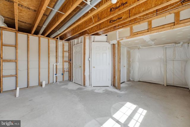 14268 HUNTERS RUN WAY, Gainesville, VA 20155