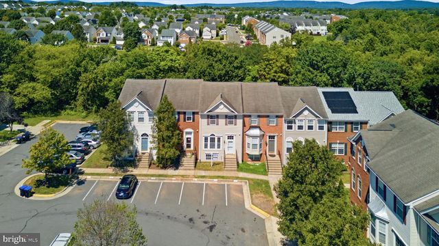 14268 HUNTERS RUN WAY, Gainesville, VA 20155