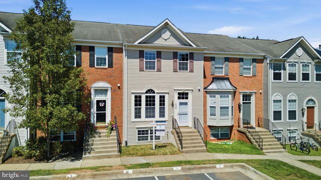 14268 HUNTERS RUN WAY, Gainesville, VA 20155