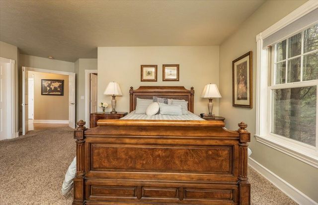 4309 E Silver Spur Ln, Spokane, WA 99217