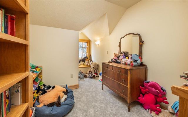 4309 E Silver Spur Ln, Spokane, WA 99217