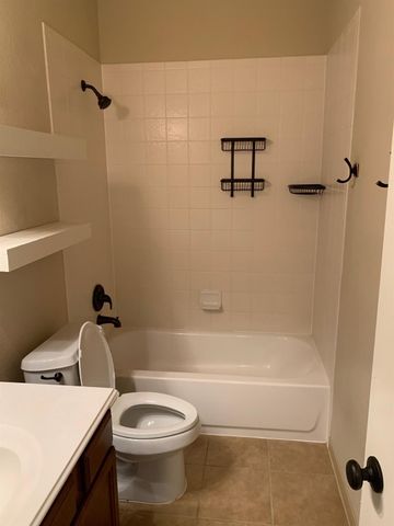 18827 Cove Pointe Drive, Cypress, TX 77433