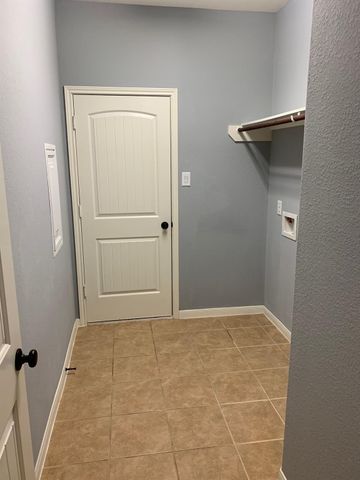 18827 Cove Pointe Drive, Cypress, TX 77433