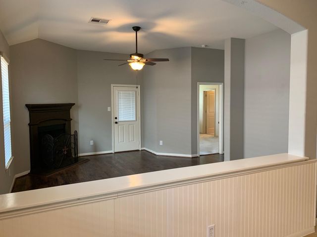 18827 Cove Pointe Drive, Cypress, TX 77433