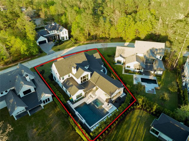 407 N Copa Palm Loop, Montgomery, TX 77316