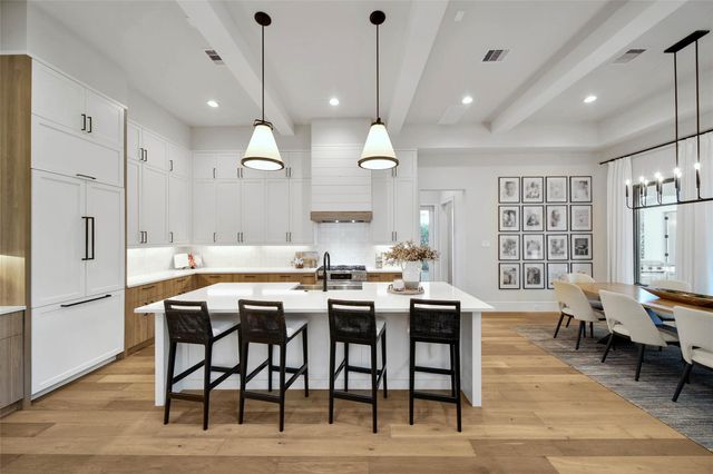 407 N Copa Palm Loop, Montgomery, TX 77316