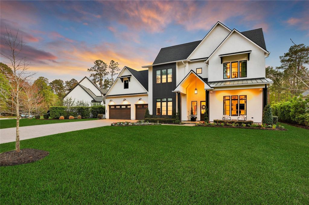 407 N Copa Palm Loop, Montgomery, TX 77316