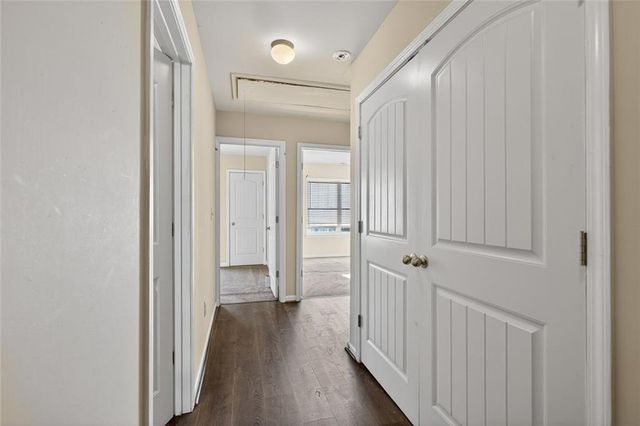 1027 Grenier Terrace, Lawrenceville, GA 30045